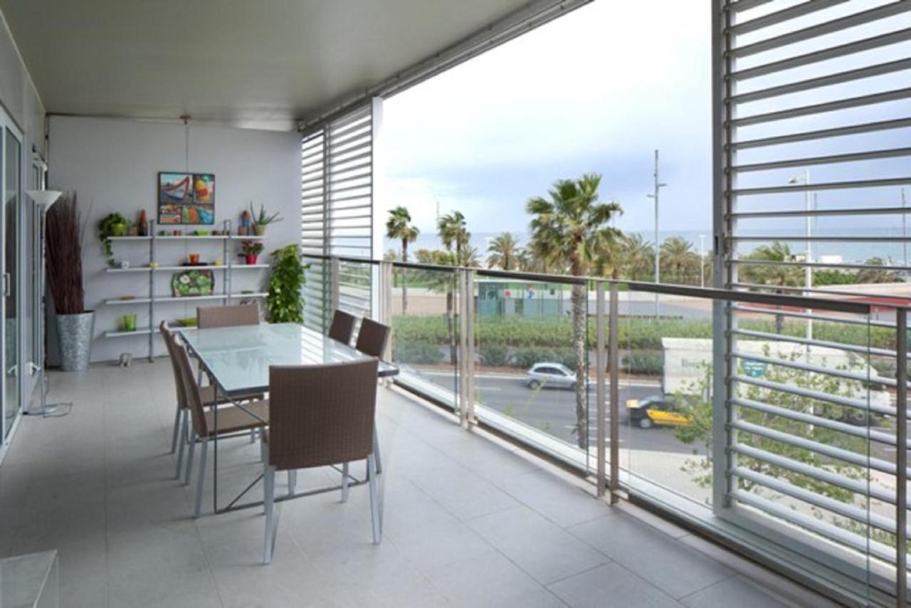 You Stylish Beach Apartments Barcelona Room photo