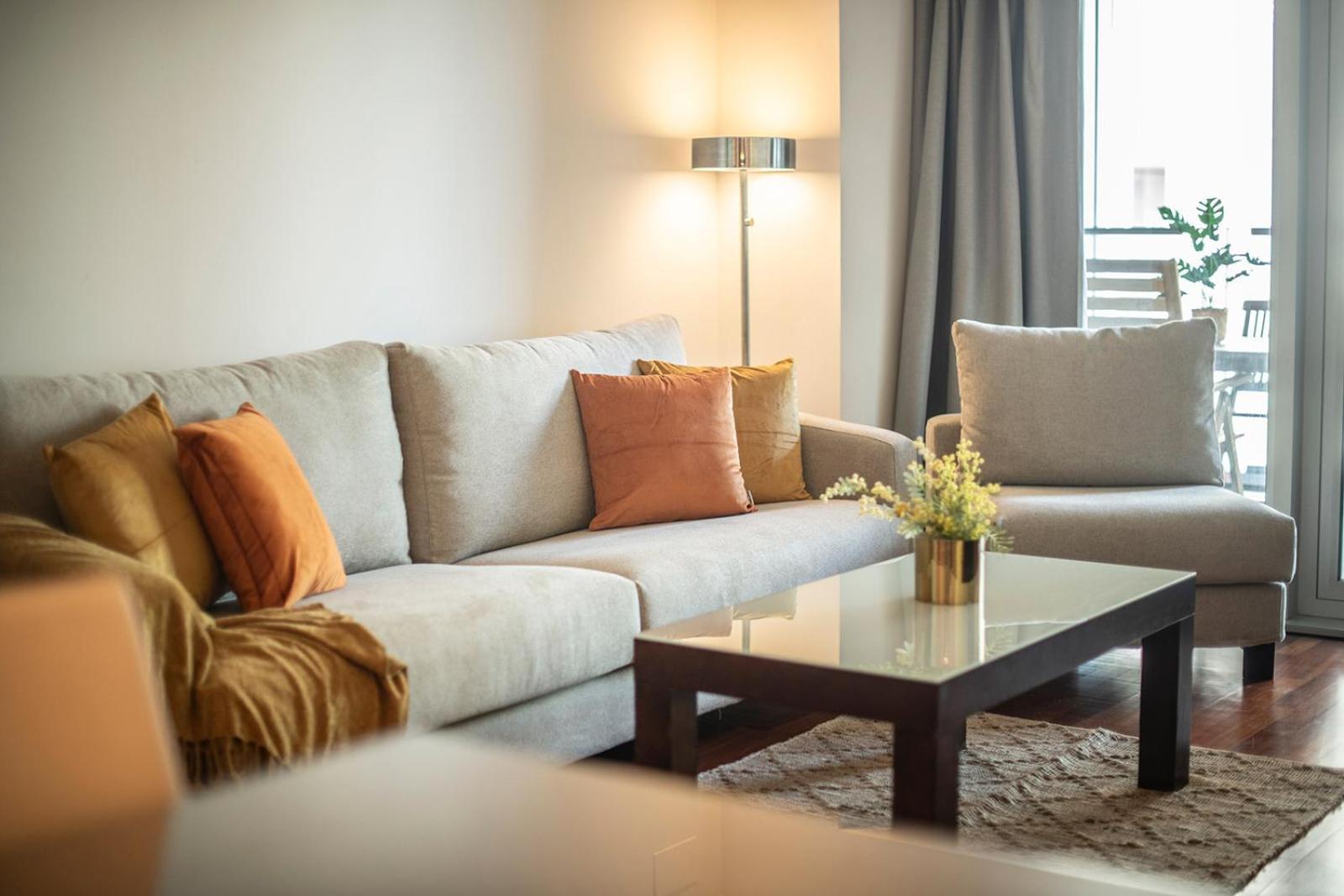 You Stylish Beach Apartments Barcelona Room photo